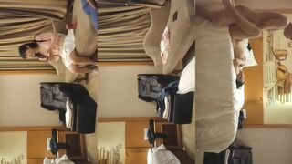 挣钱买奥迪水泥文静小姐姐深夜激情大战自带黑丝袜骑乘打桩机爆插怼着骚穴全力输出