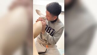 好听话的运动服体育小狗上