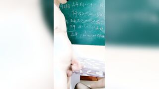 大屁股黑丝少妇教师里的激情